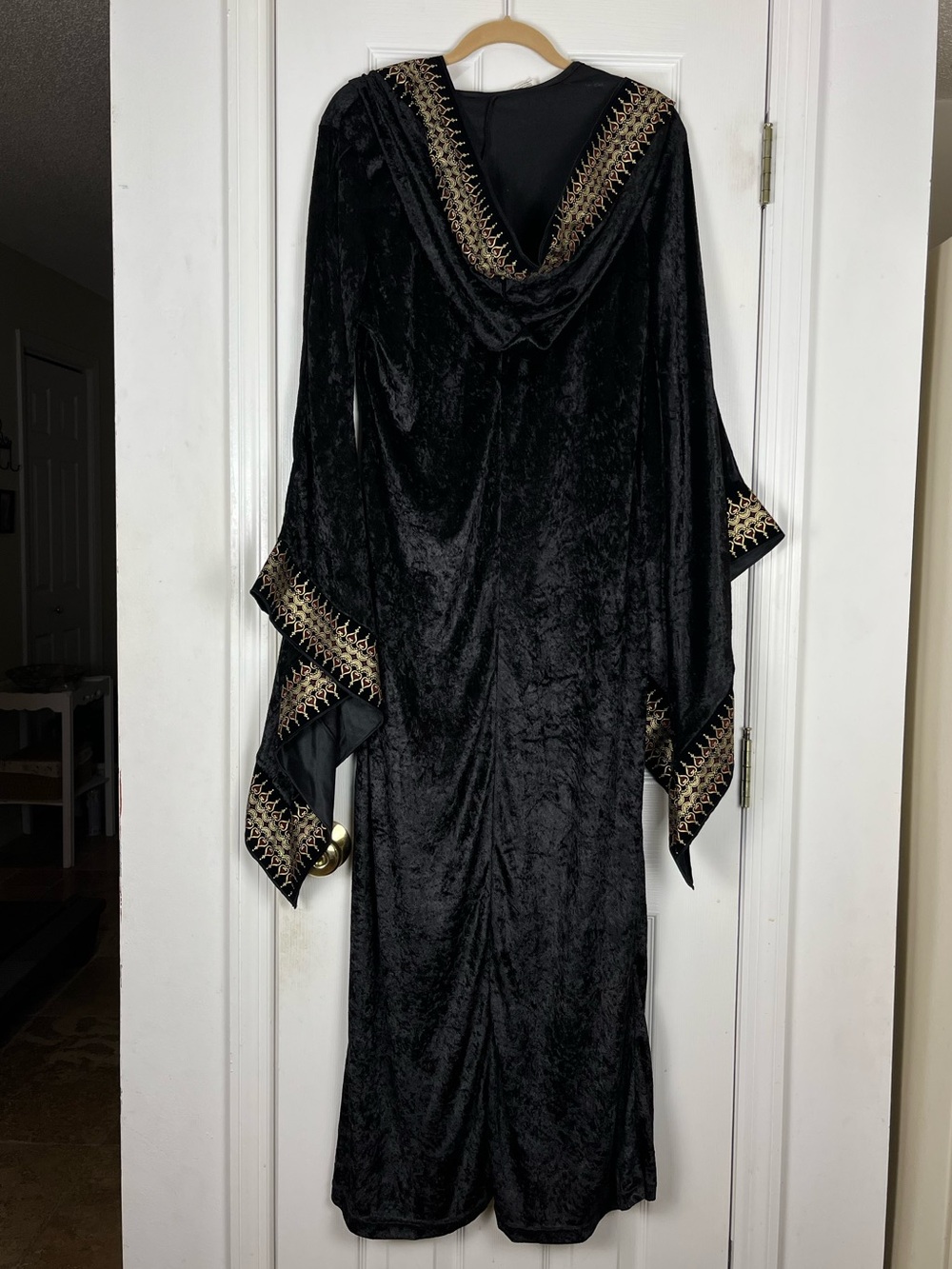Rubies Black Velvet Midnight High Priestess Halloween Costume L Hooded Vampire - Picture 7 of 11